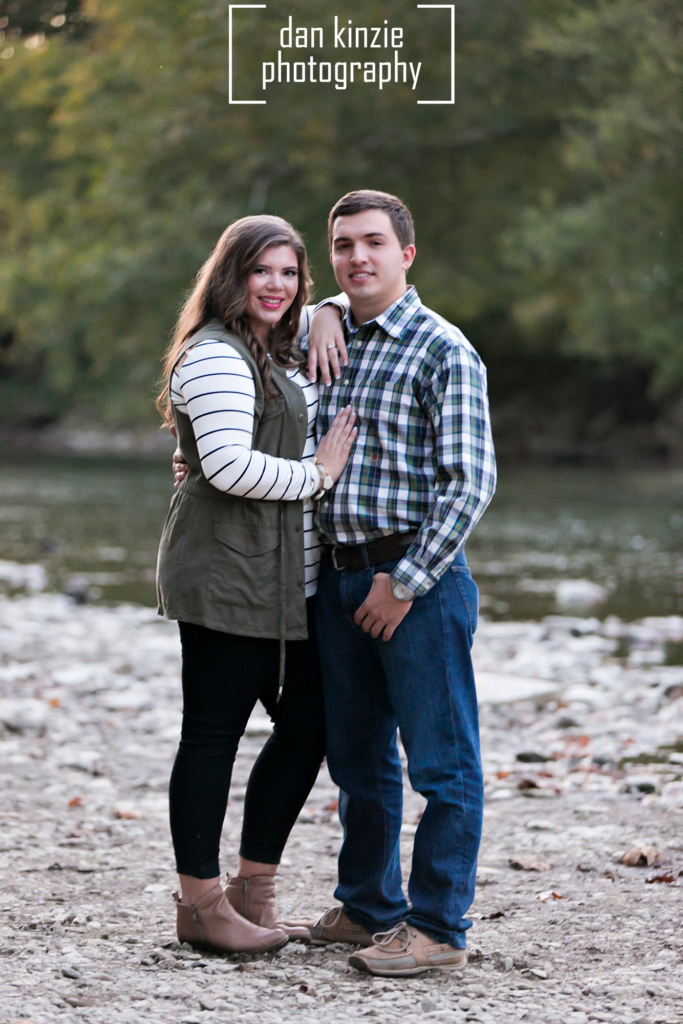 Matthew and Stephanie Engagement Pictures in Nisbet Park, Loveland Ohio
