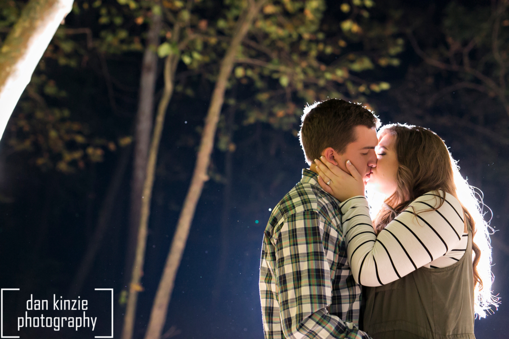 Matthew and Stephanie Engagement Pictures in Nisbet Park, Loveland Ohio