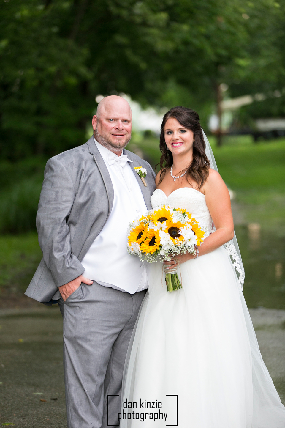 dan kinzie photography Shannon and Ricky, married at the Inn and Onenta